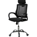 Silla de oficina ejecutiva y directiva modelo 108A con respaldo alto y base cromada, vista en perspectiva de tres cuartos.