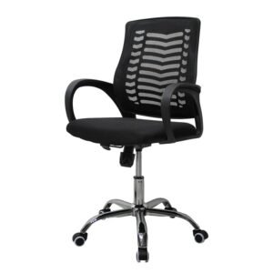 Silla secretarial y operativa de oficina modelo Vela en vista de tres cuartos, mostrando su diseño ergonómico integral.