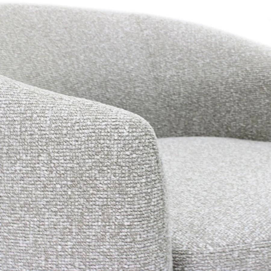 SILLON TAVIANO Detalle de textura premium y costuras Sillón Taviano ScrivaniaMx